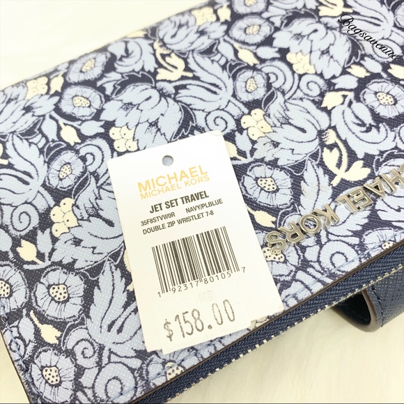 Michael Kors Jet Set travel double zip wristlet - Picture 5 of 6